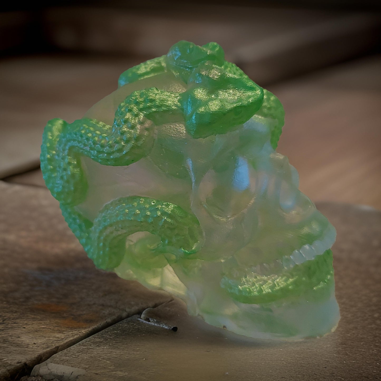 Clear Snake Skull w/ Grass Green Snakes