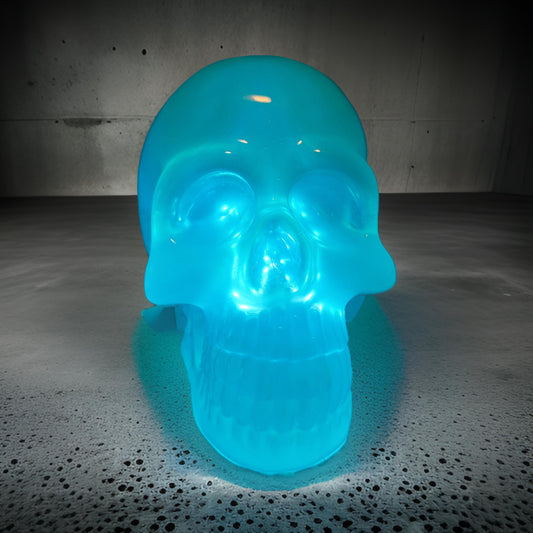 Lighted Resin Skull - Aquamarine