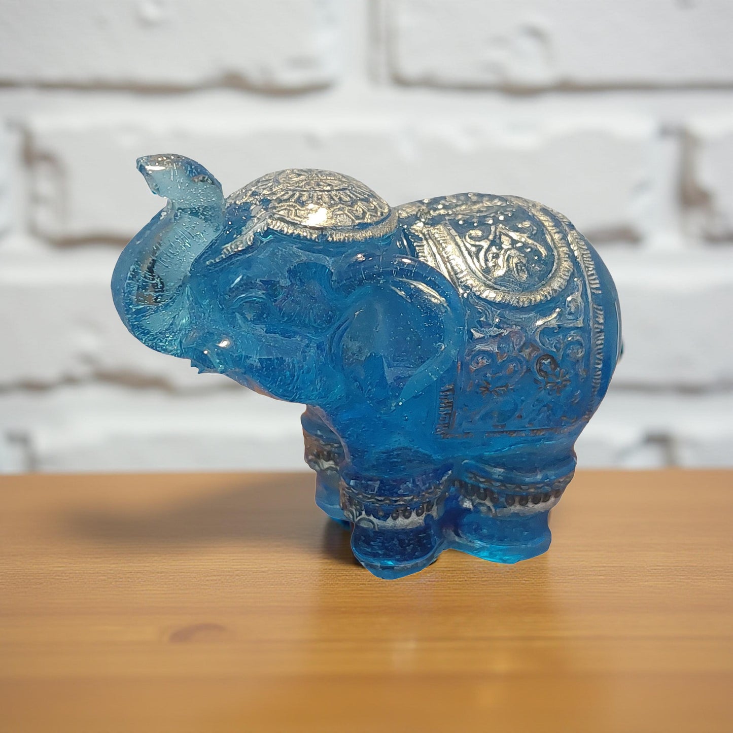 Mini Resin Elephants